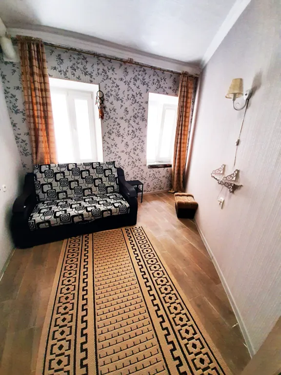 Трехкомнатная квартира в центре