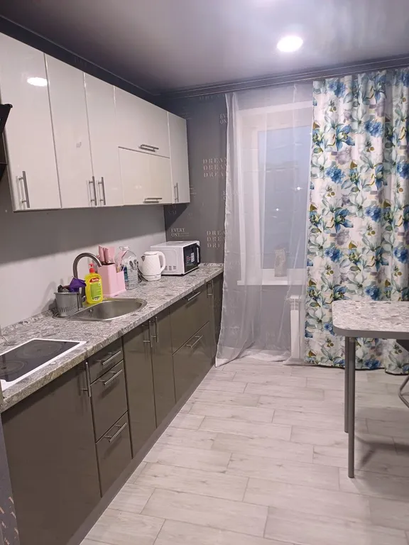 Уютная квартирка в центре Мариуполя, после ремонта, с новой мебелью