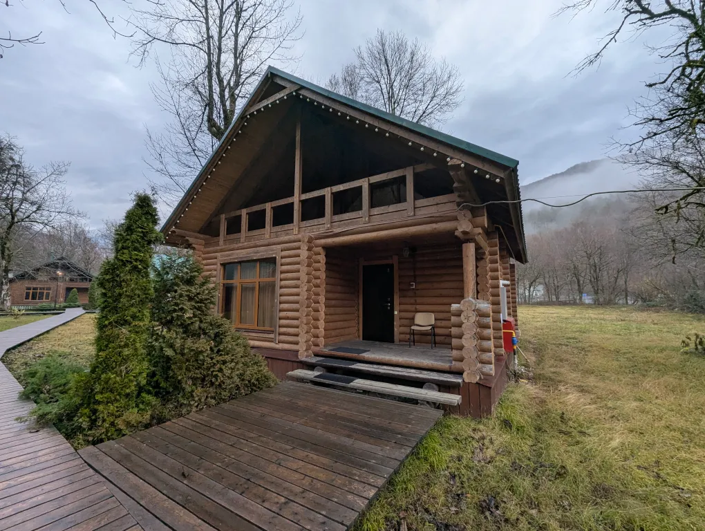 Коттедж Уютный дом в горах №3 — аренда посуточно в Эсто-Садок