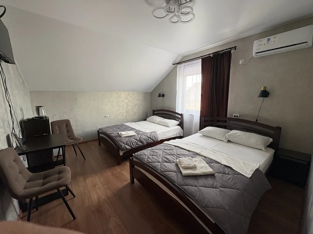 Четырехместный стандарт