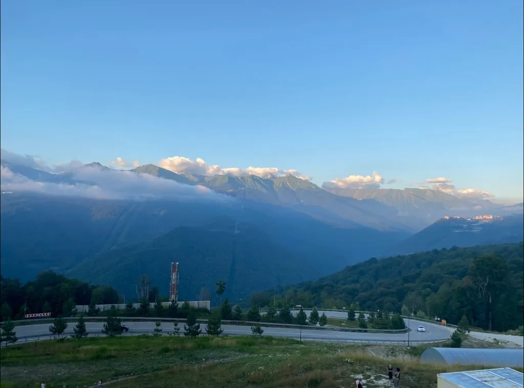 Большие апартаменты с видом на горы