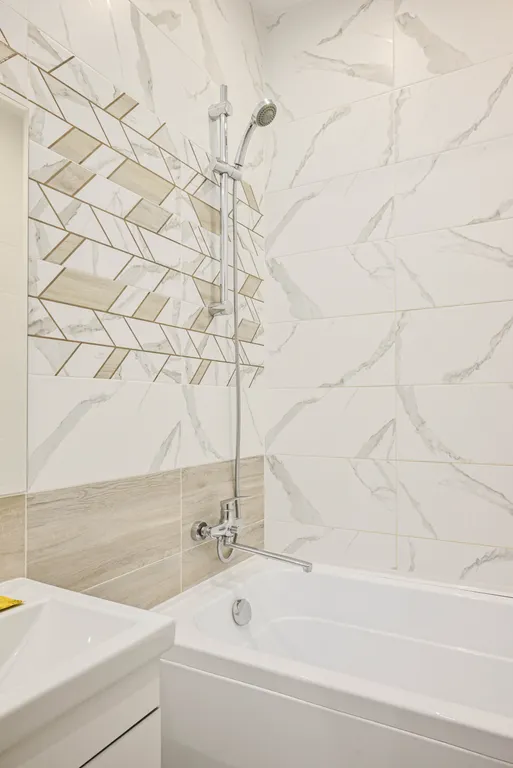 Квартира Квартира Уютная евродвушка возле ТРЦ Зеленый — Красноярск