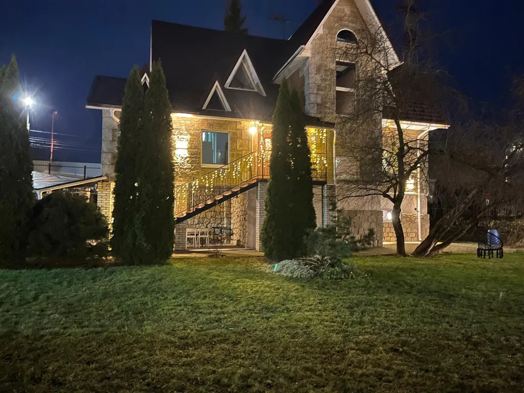 Коттедж на берегу Невы с lounge в гараже — аренда посуточно в Кировск (Ленинградская область)