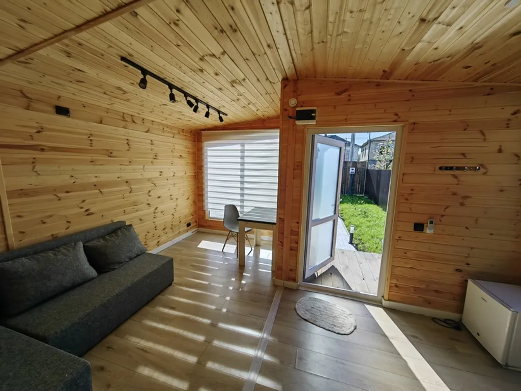 Коттедж 2-комнатный Дом — аренда посуточно в Сухум