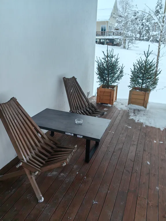 Дом у ручья