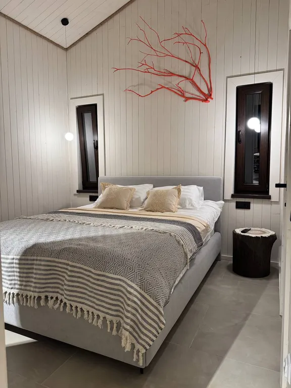 Дом в Абхазии у Черного моря (На волне)