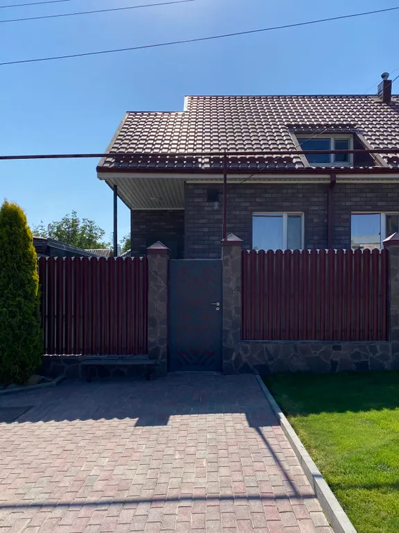 Уютный дом в тихом районе