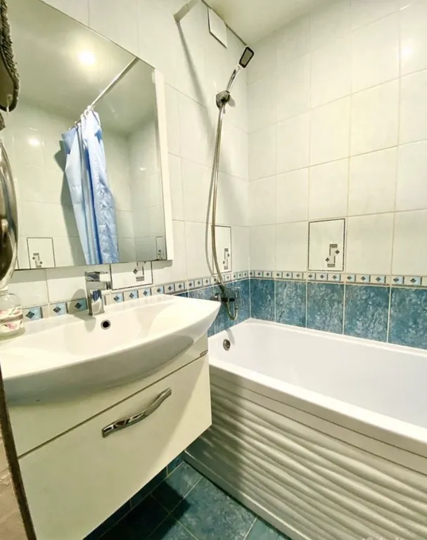 Квартира в центре города, рядом ледовый дворец