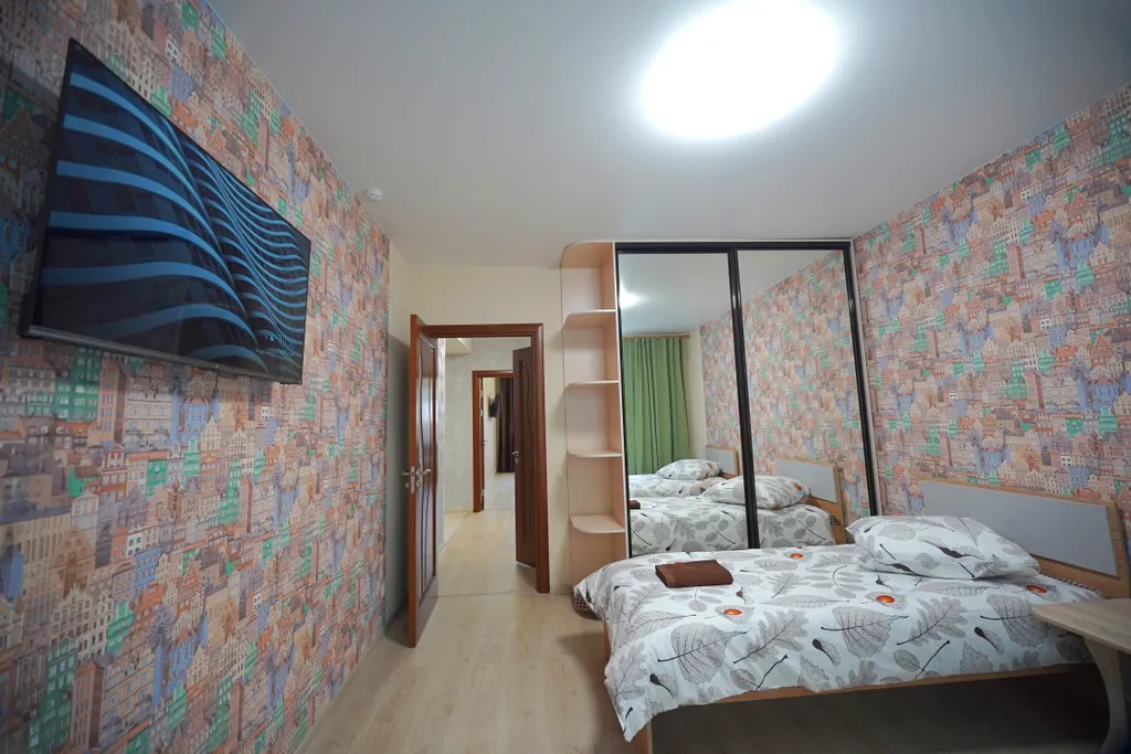 Большая 2-комнатная квартира рядом с центром