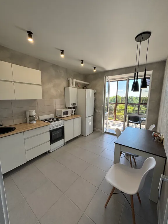 Квартира с видом на пруд и лес