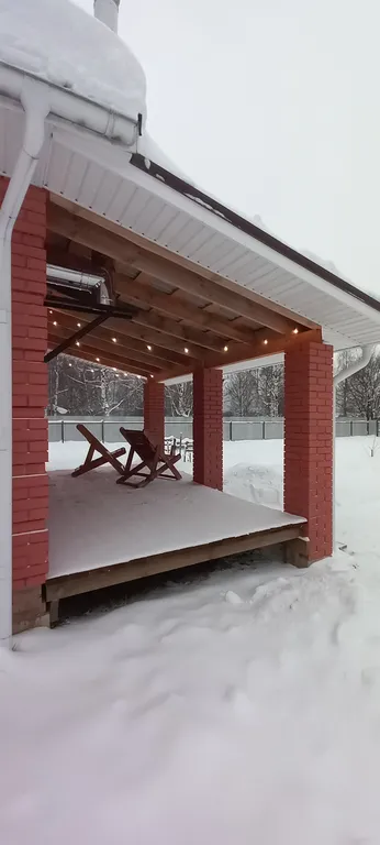 новый благоустроенный дом в тихом месте