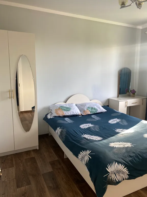 Уютная квартира в центре города — аренда посуточно в Пицунда