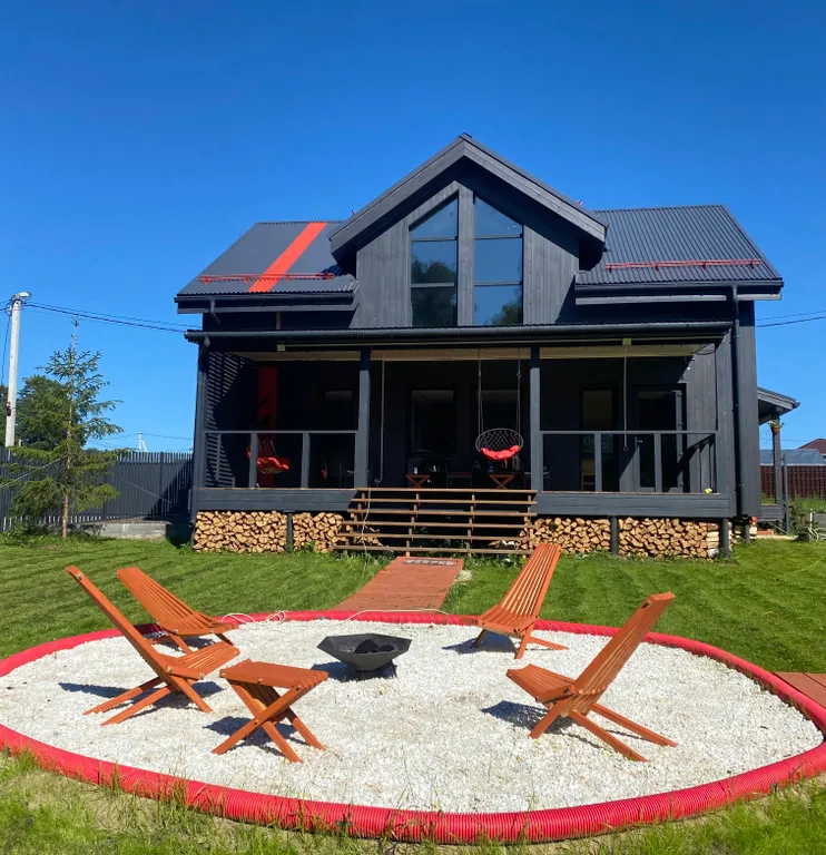 Дом с баней и Сибирским чаном у леса и озера