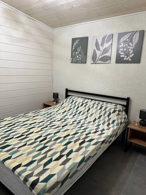 Дом в сосновом лесу