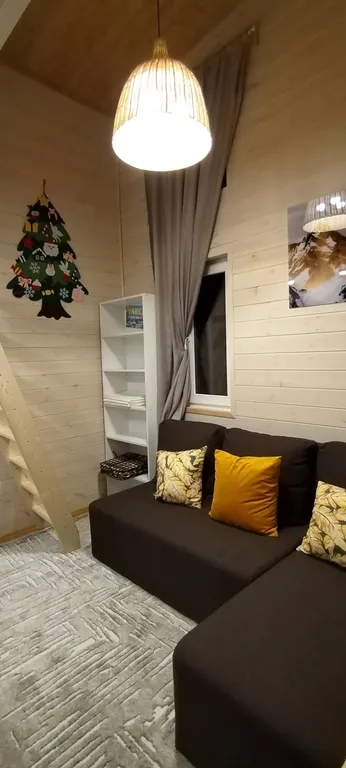 Коттедж Дом на дереве — Архыз