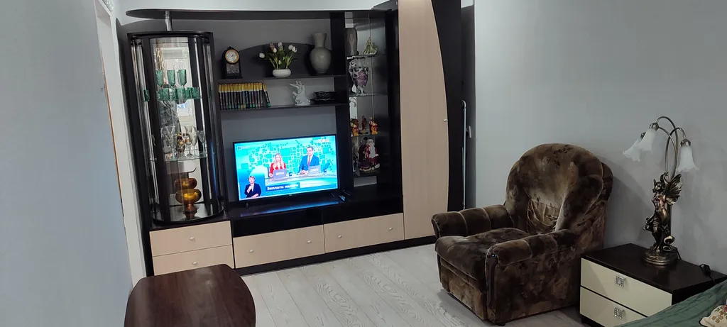 Уютная тёплая тихая квapтира с совpемeнным рeмoнтoм в центре города