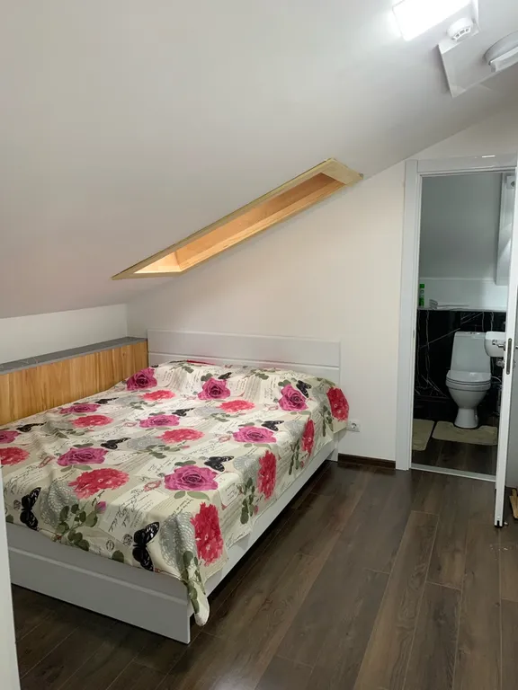 Коттедж Гостевой дом с сауной и бассейном — Светлый