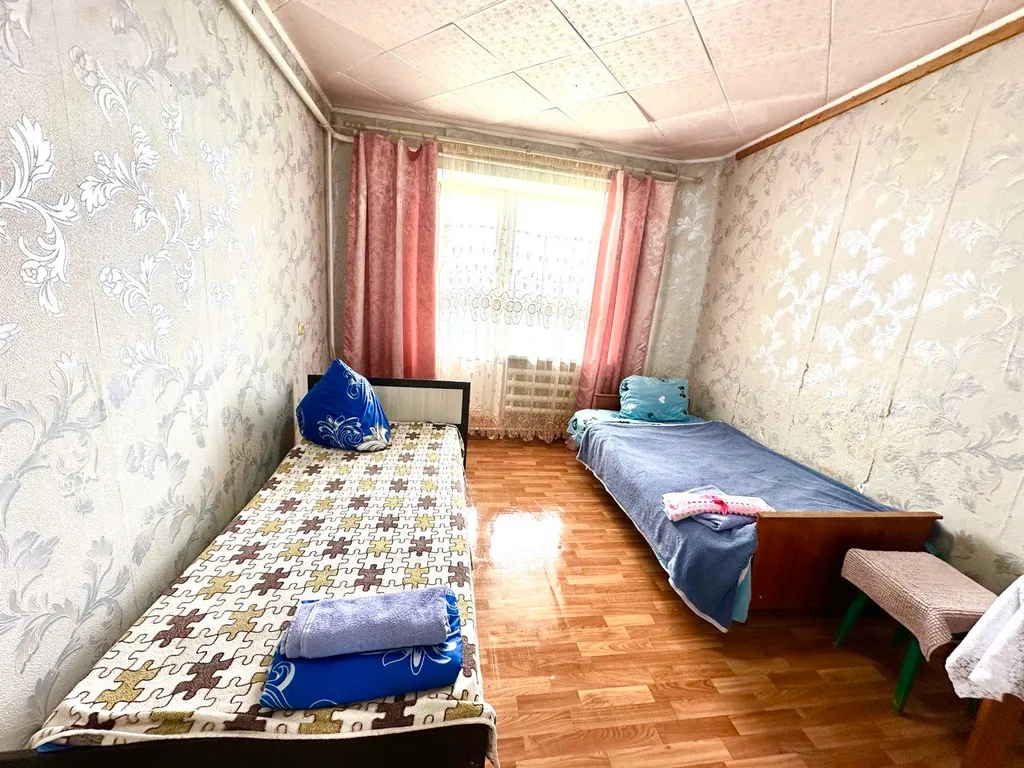 Квартира Большая квартира в тихом районе — Джанкой