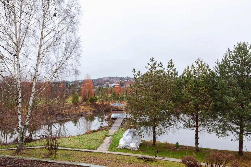 Дом у озера