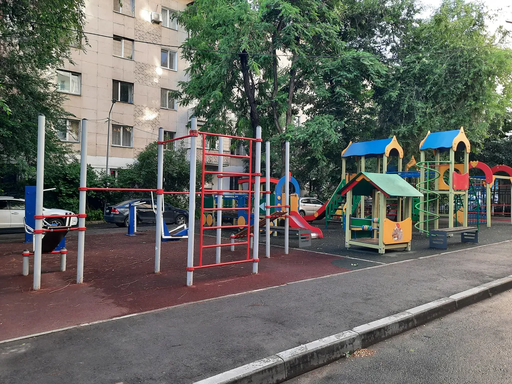 Квартира в центре города с видом на горы