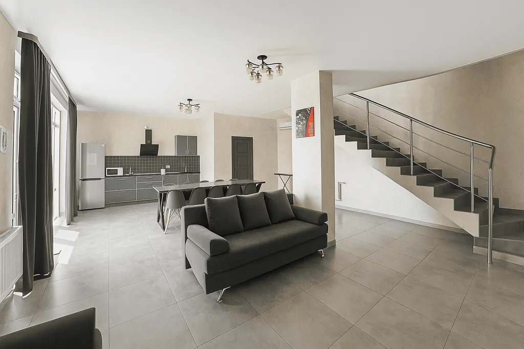 4-комнатная Квартира