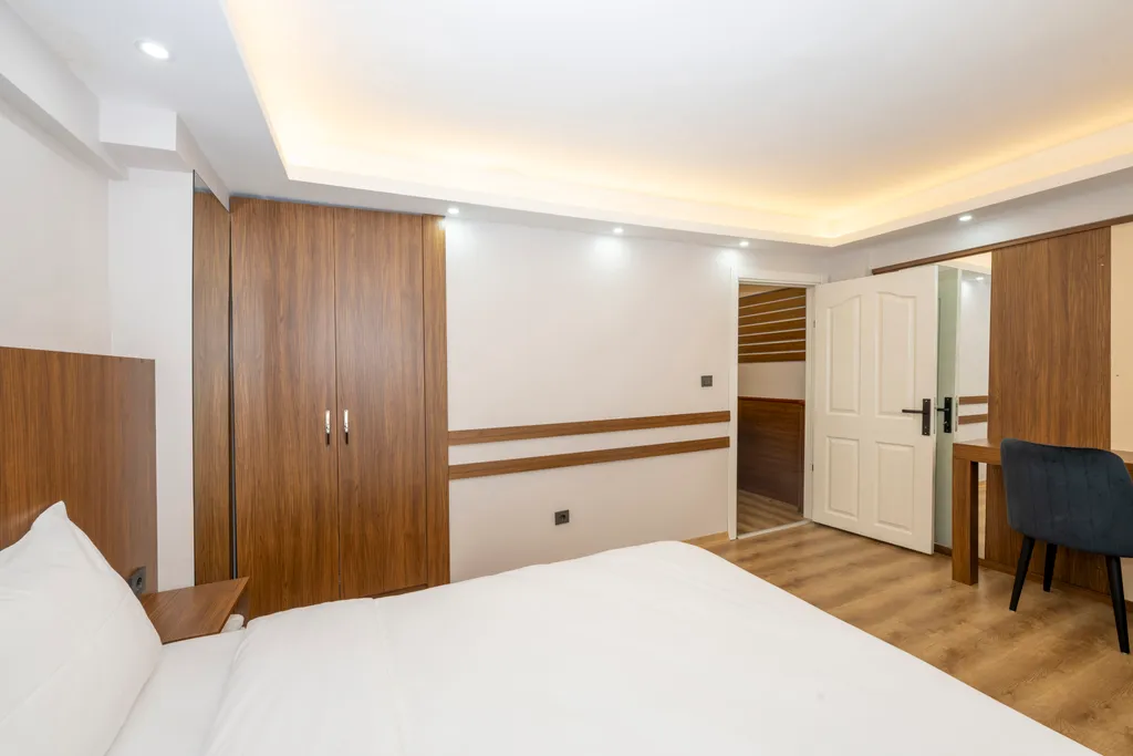 Одна из ностальгических улиц Таксима