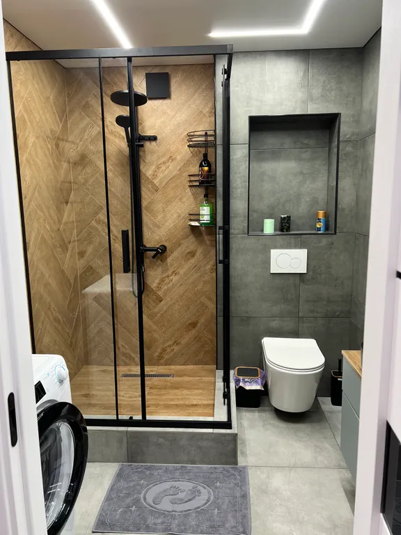 Уютная студия с дизайнерским ремонтом