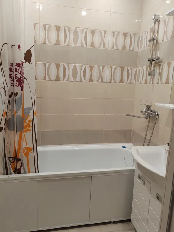 Квартира Уютная солнечная квартира в тихом районе для семейного отдыха — Великий Новгород