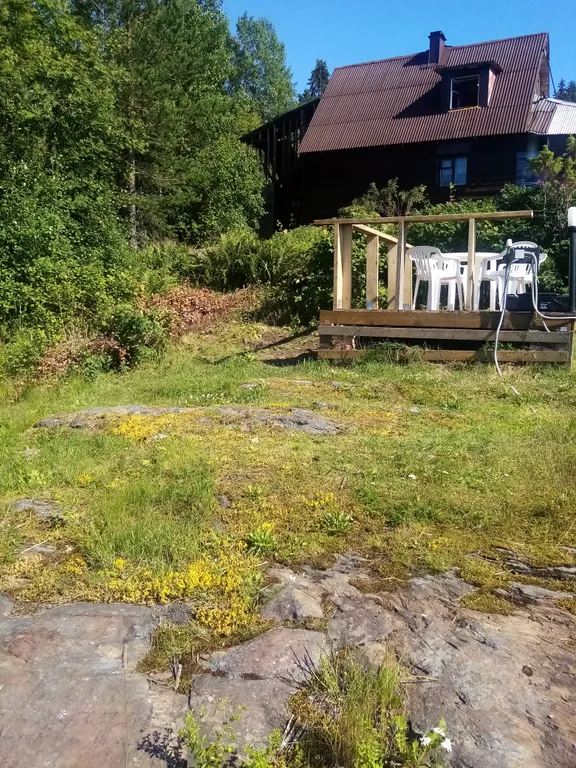 Домик с отдельным входом и красивым видом из окна со всеми удобствами