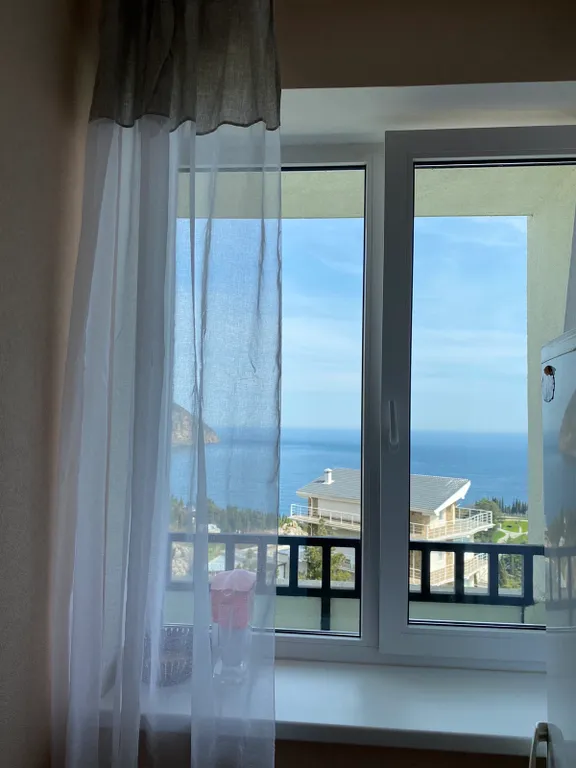 Уютная квартира с потрясающим видом на море рядом с лагерем Артек