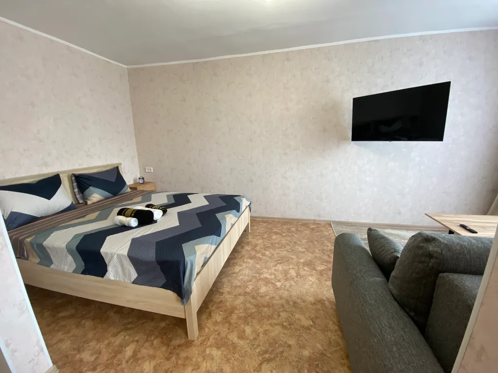 Очень светлая и теплая квартира — аренда посуточно в Междуреченск