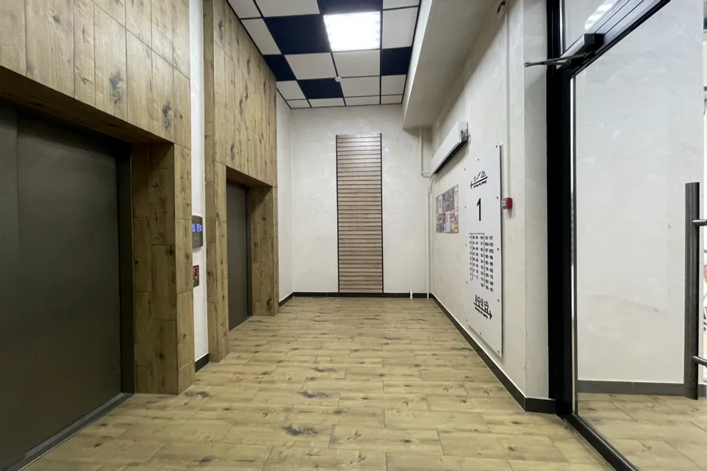 Студия рядом с ТЦ Европа