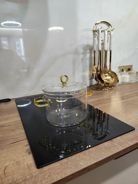 Новая шикарная трёхкомнатная квартира люкс