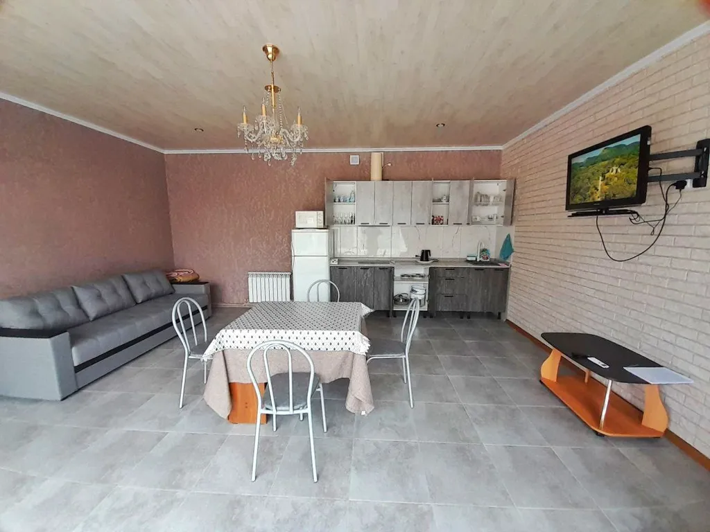 Дом рядом с пляжем и баней