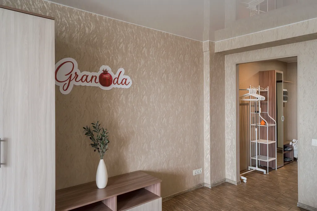 Красивая дизайнерская студия в центре микрорайона ГГМ рядом с ТЦ Кит