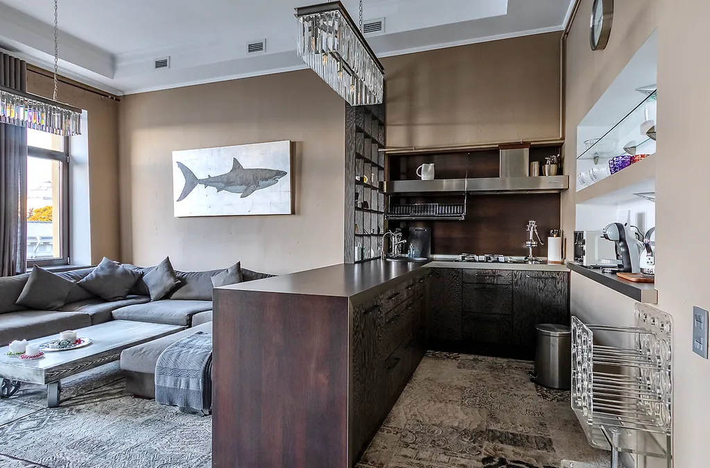 Дизайнepcкие апартаменты с великолепным видом нa Фонтaнку