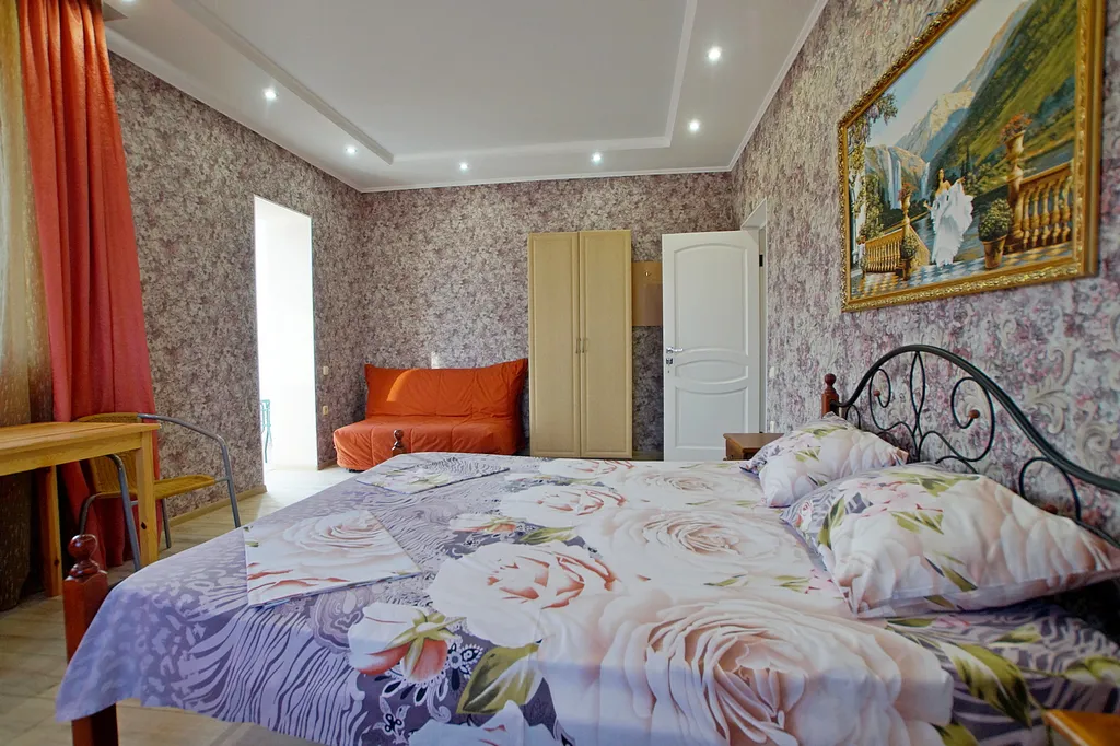 Двухкомнатный семейный люкс