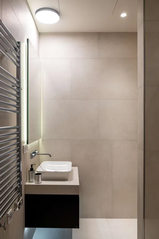 Просторные трёхкомнатные апартаменты в центре города в Capital Towers