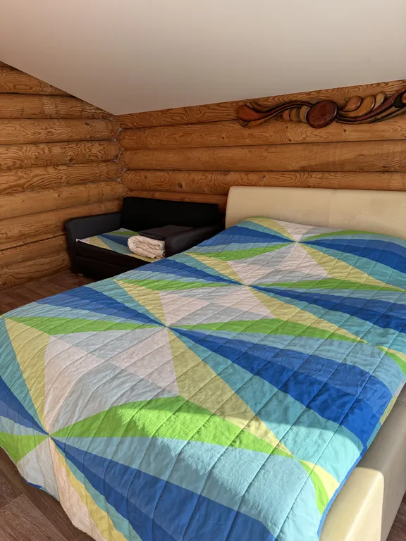 Срубовой дом с большим бассейном и шикарным видом на Жигулевские горы