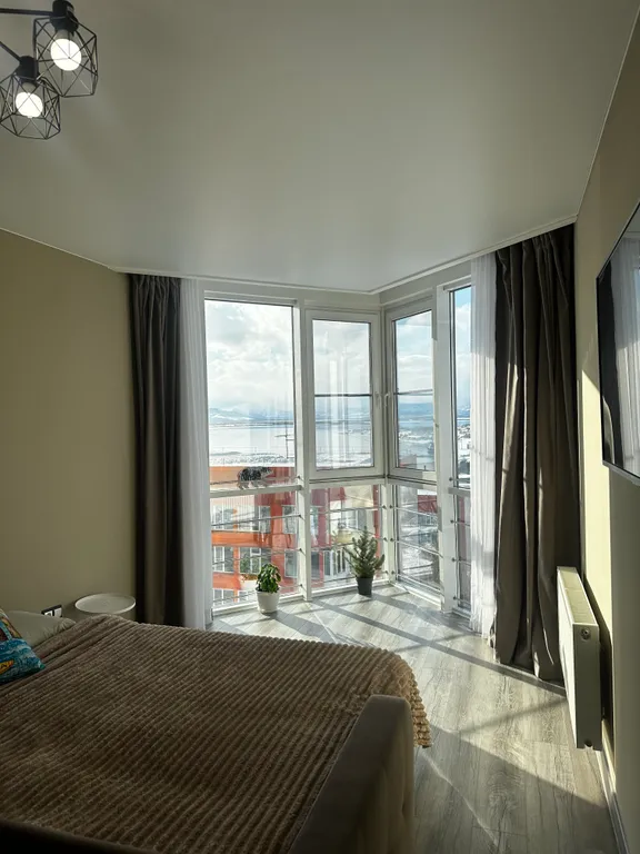 Студия с панорамным видом на бухту и вулканы