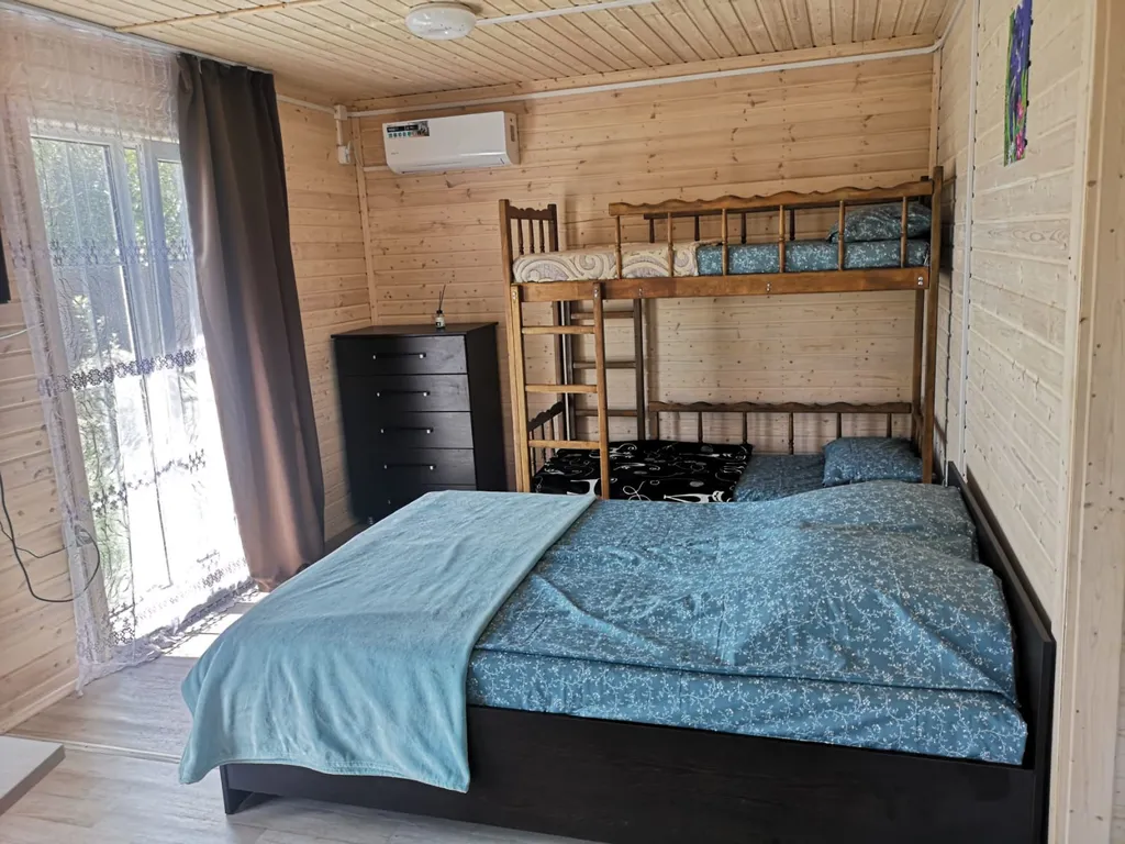 Домик-студия на море