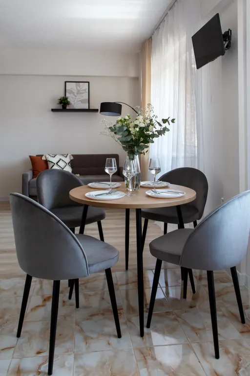 Студия в самом центре Иркутска рядом с ЖД вокзалом