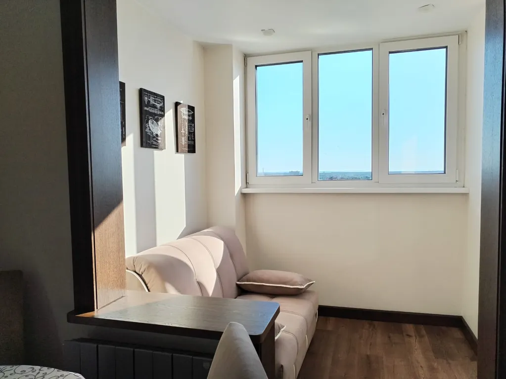 Уютная квартира в центре города с видом на море