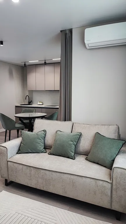 Комфортные аппартаменты с видом на Волгу