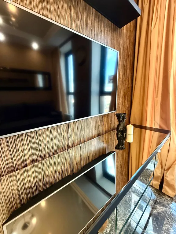 Трехкомнатная квартира на Гостином дворе