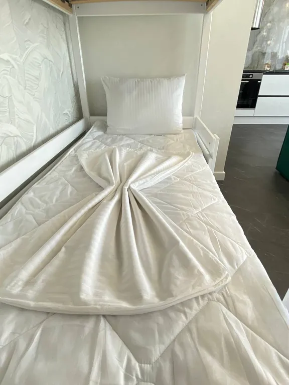 Шикарная квартира рядом трассой при заезде в город, со своей стоянкой