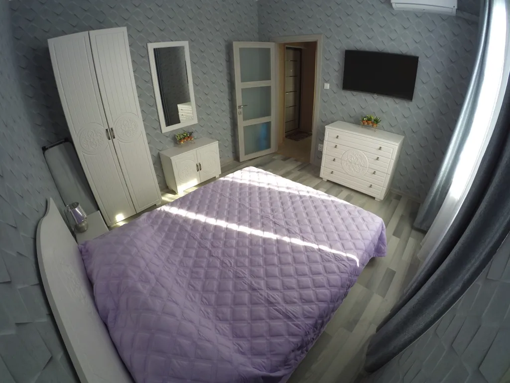 Квартира 2х комнатные апартаменты с видом на море и горы — аренда посуточно в Коктебель