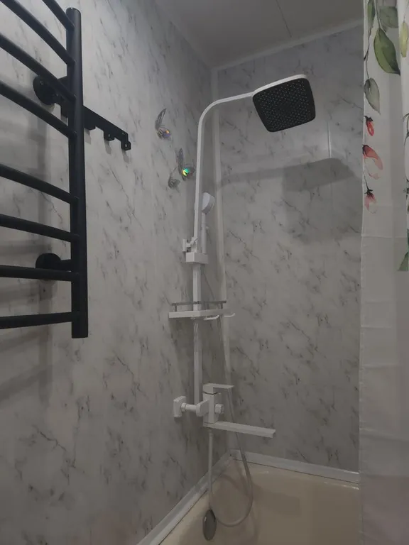 Уютная однокомнатная квартира с видом на бухту