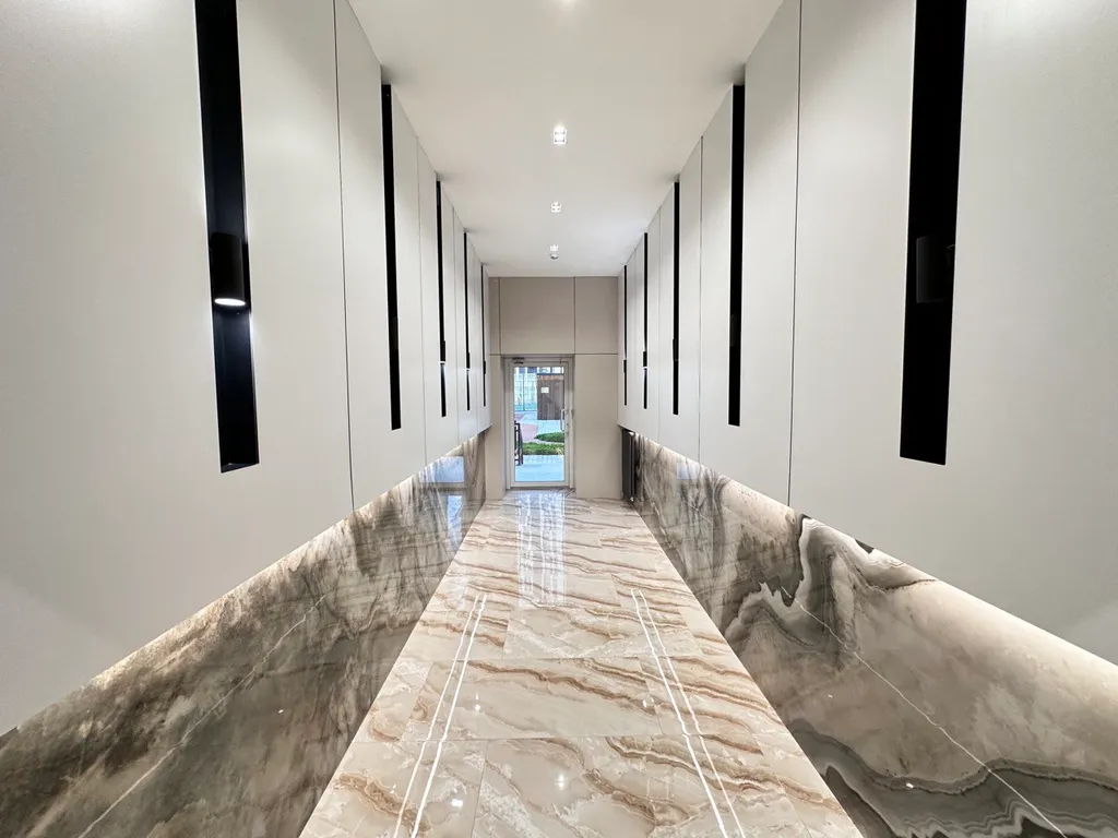 Квартира Элегантные апартаменты в деловом центре Алматы — Алматы