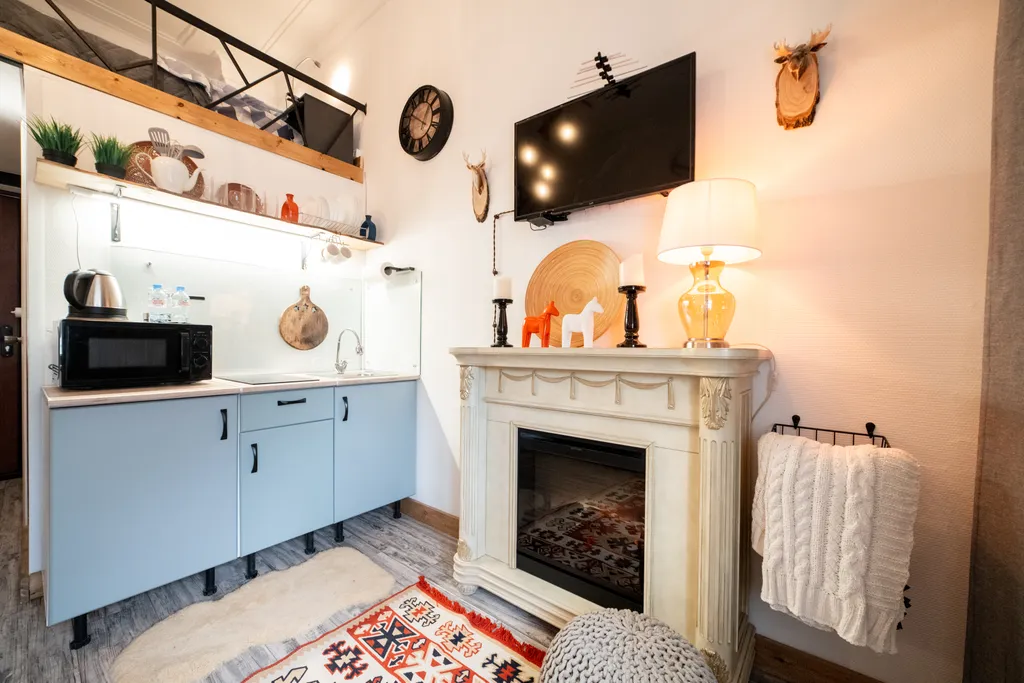 Квартира Квартира Студия в стиле Охотничьего домика в центре Красноярска — Красноярск